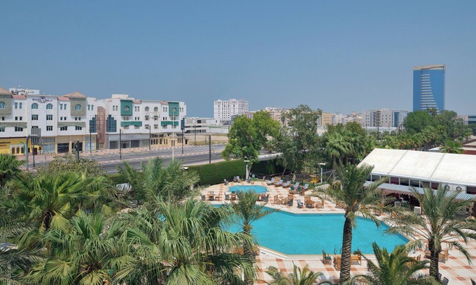 Dammam Hotel | Elegant Sheraton Dammam Hotel & Convention Centre Experience