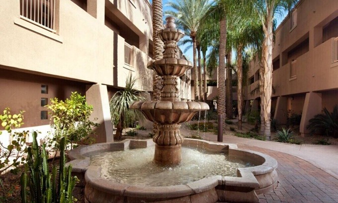 North Scottsdale Resort | Guest Rated 10/10: Sheraton Desert Oasis with Pool & Kitchen