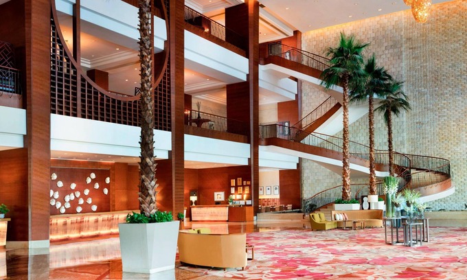 Houjie Hotel | Discover the Sheraton Dongguan Hotel: 4-Star Comfort Awaits