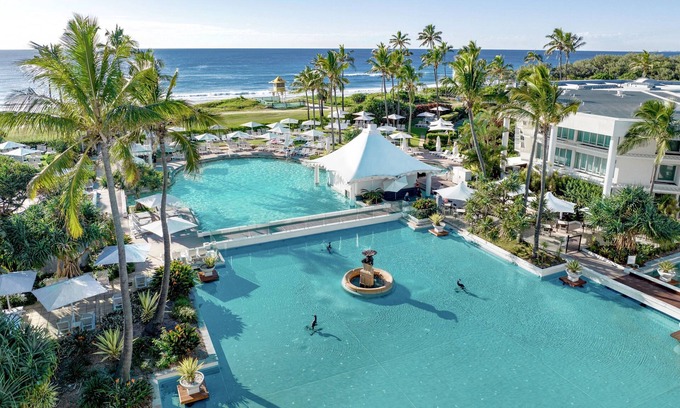 Main Beach Hotel | Elegant Stay at Sheraton Grand Mirage Resort, Gold Coast