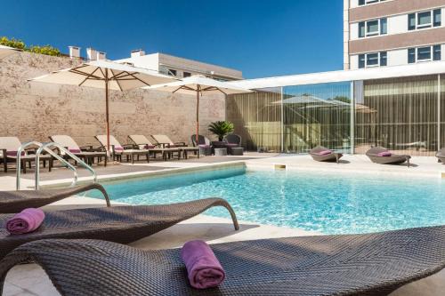 Sao Sebastiao da Pedreira Hotel | Elegant Sheraton Lisboa Hotel & Spa with Ocean Views