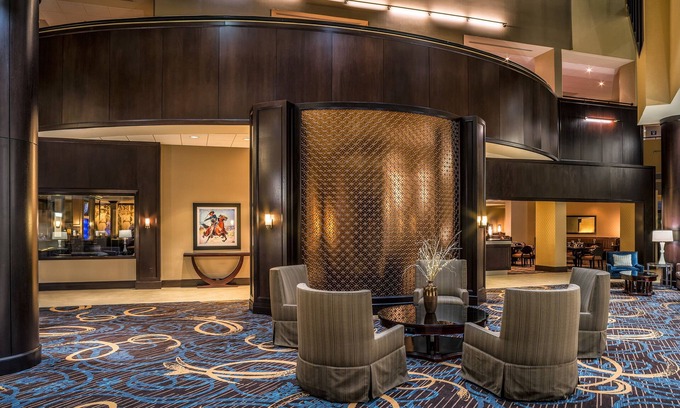 Houston Hotel | Comfortable Stay at Sheraton North Houston with Spa and Dining
