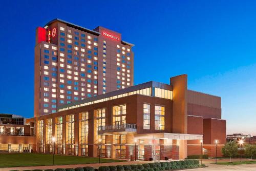 Overland Park Hotel | Discover the Sheraton Overland Park Hotel with Pool & Dining