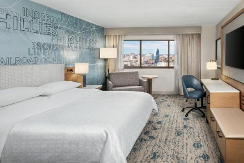 Logan Square Hotel | Comfortable Sheraton Philadelphia Downtown with Family-Friendly Amenities