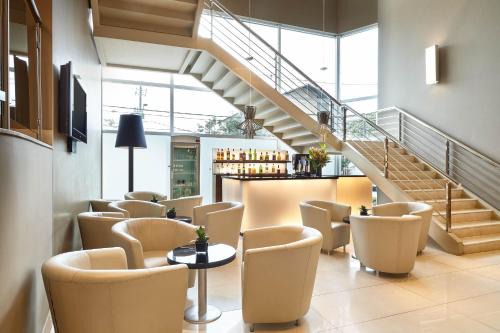 Santa Helena Hotel | Elegant Sheraton Vitoria: Oceanfront Bliss with Top Amenities