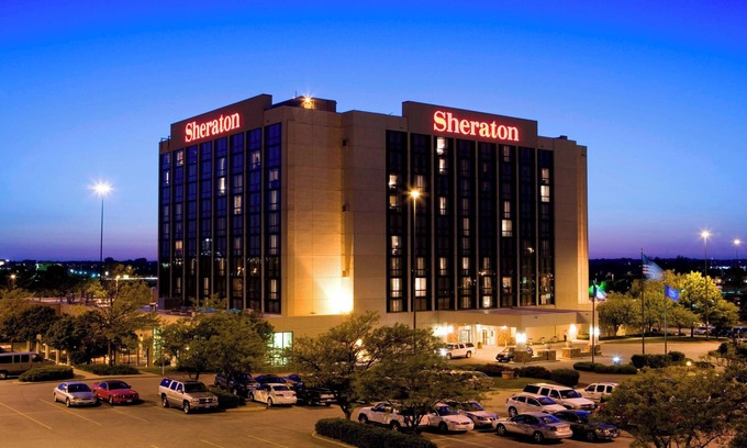 West Des Moines Hotel | Discover Sheraton West Des Moines: Family-Friendly Retreat