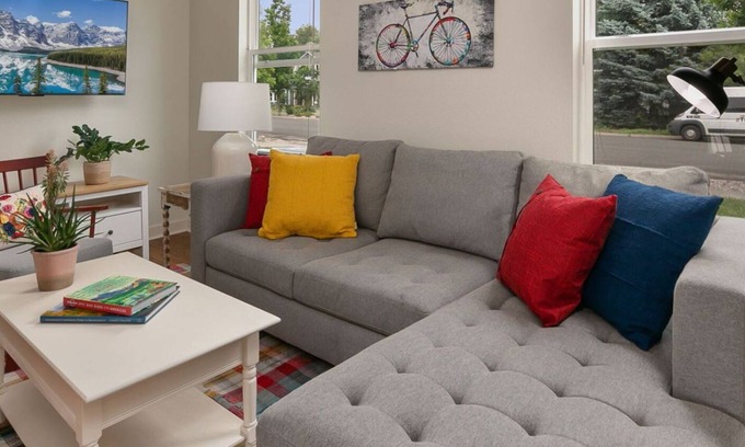 Martinez Park House | Charming Sherwood Cottage Near Old Town & Poudre River