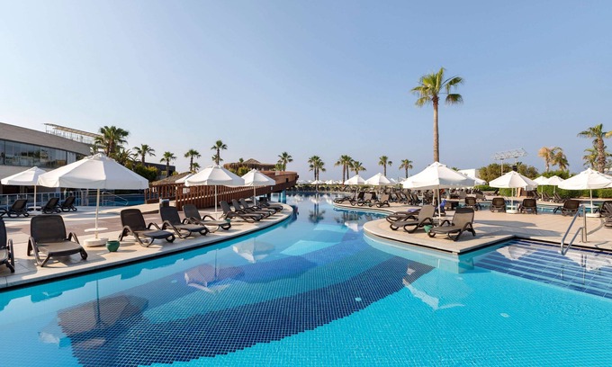 Belek Golf Area Resort | Relax at Sherwood Dreams Resort with Ocean View & Spa