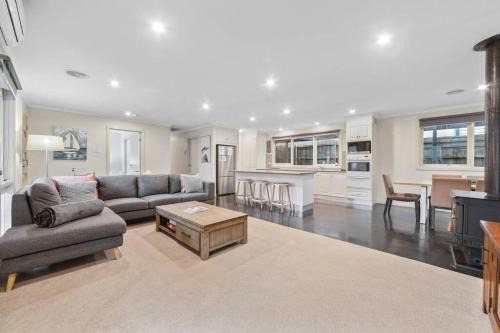 Rosebud House | Sherwood Retreat
