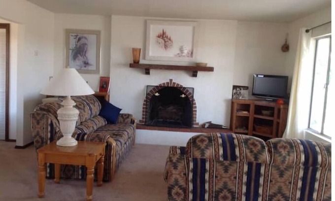 Concho Cottage | Cozy Shiloh Ranch Guest House in Scenic White Mountains