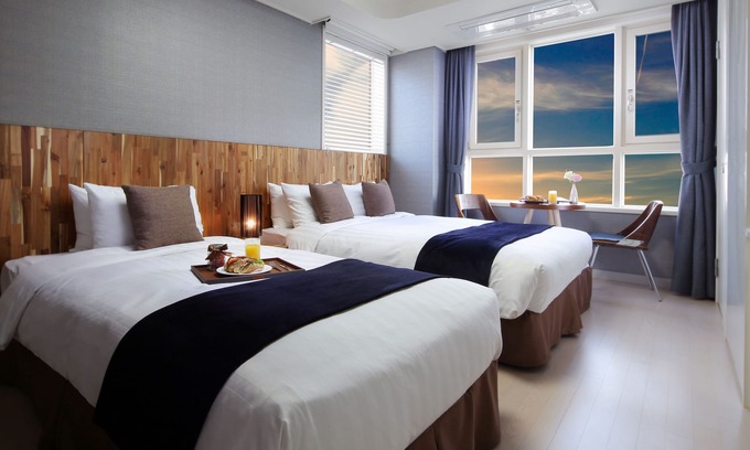 Sinchon-dong Apartment | Experience Comfort at Shinchon Ever8 Serviced Residence