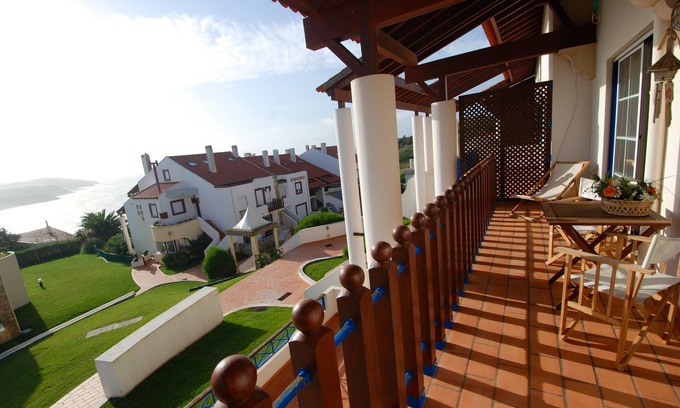 Sao Martinho do Porto Apartment | Beautiful 4-Bedroom Duplex with Sea and Pool Views