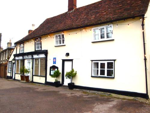 Clare House | Discover Ship Stores Guest House: 4-Star Rated Retreat