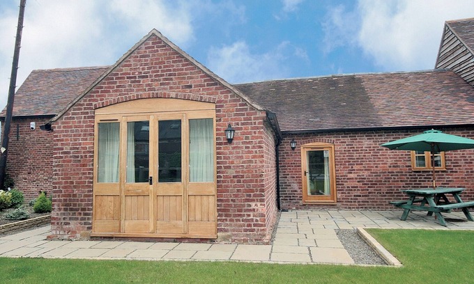 Pontesbury Cottage | Welcoming 3 Bedroom Retreat in Plealey, Shrewsbury