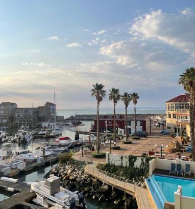 Saint Francis Bay Apartment | Inviting Ships Bell 16B with Pool, Rated 8.9 in St Francis Bay