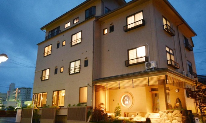 Shirahama Hotel | Discover Comfort at Shirahama no Yado Daigo - 9/10 Rated Stay