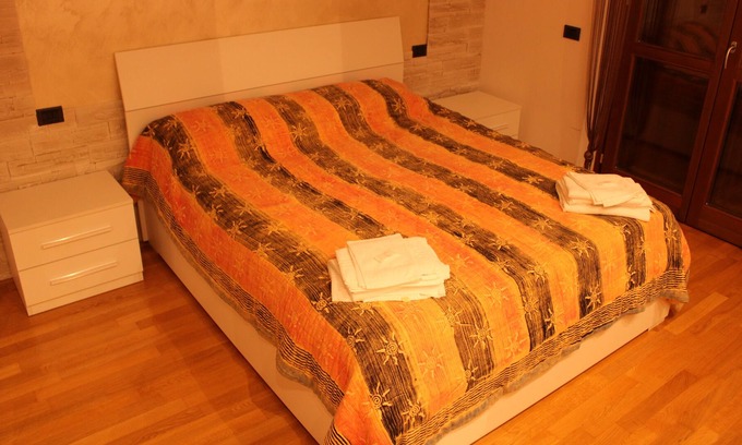 Sarnico House | Shiva Home home on Lake Iseo