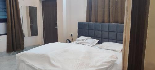 Allahabad House | Shivi Rama Inn