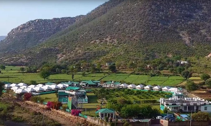 Alwar Resort | Explore Shivir Aranya - Wilderness Resort with Family-Friendly Amenities