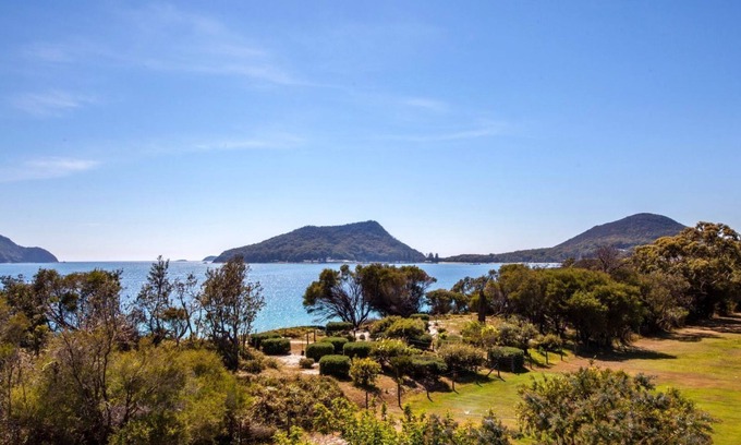 Nelson Bay Apartment | Waterfront Unit at Shoalhaven 4 with Ocean Views & Wifi