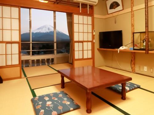 Fujikawaguchiko Hotel | Discover Family-Friendly Comfort at Shoji Mount Hotel