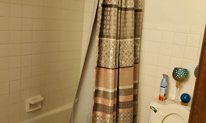 Milwaukee Condo | Family-Friendly Condo Near Shopping and Dining Options