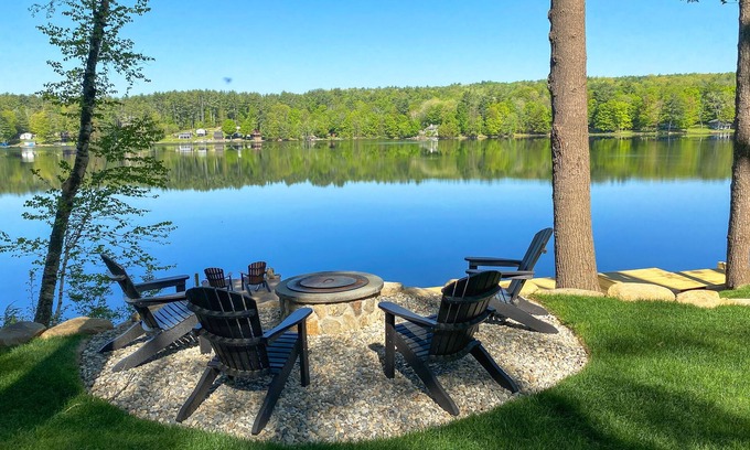Fort Ann House | Unforgettable Shoreline Chateau with Ocean and Lake Views