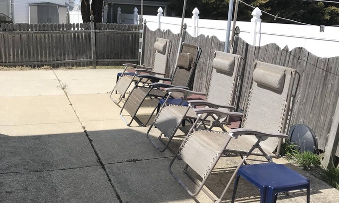 Margate City House | Shorely a Getaway: 9 Beds, Pet Friendly & Ocean Views