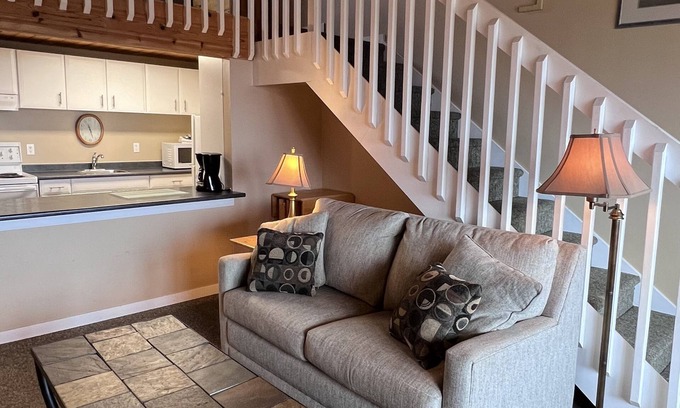 Regional District of Nanaimo Condo | Exceptional Shorewater Resort: Breakfast, Family-Friendly Stay