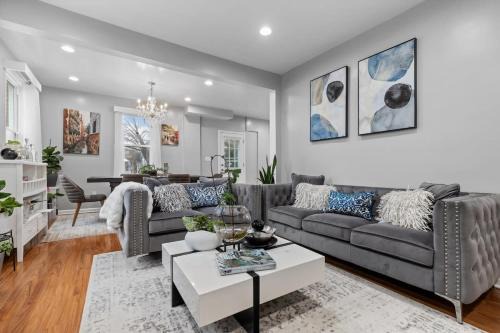 Coral Hills House | Convenient Maryland Homestay Near Capitol Hill Awaits