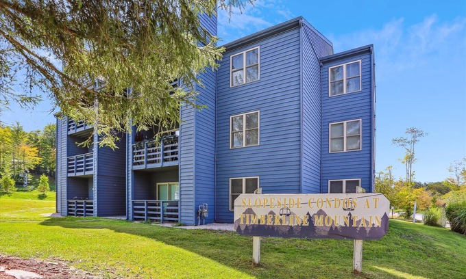 Timberline Condo | Convenient Access to Timberline Mountain from Bear Cub Retreat
