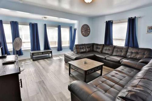 Oneonta Apartment | All-Star Baseball Rentals at Shortstop Apt 2 with Pool