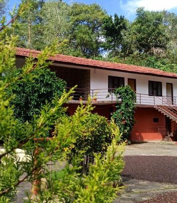 Gonikoppal House | Pet-Friendly Shree Raksha Homestay with Family Comfort