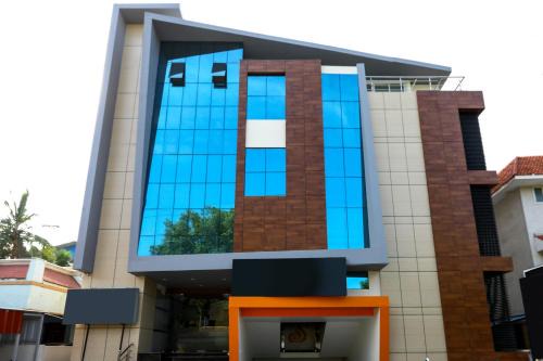 Srirangam Hotel | Comfortable Shri Subham Residency with Family-Friendly Amenities