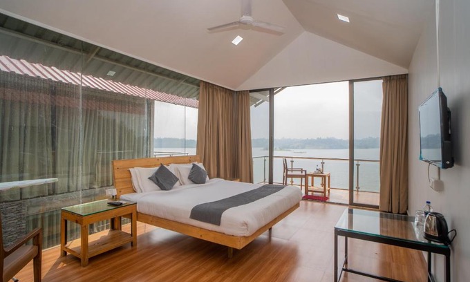 Igatpuri Resort | Relax at Shvas Island Resort with Oceanfront Amenities