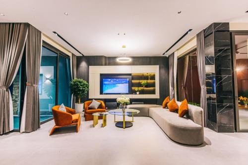 Sam Son Apartment | Coastal Retreat at MICAE Sầm Sơn - Poolside Bliss Awaits