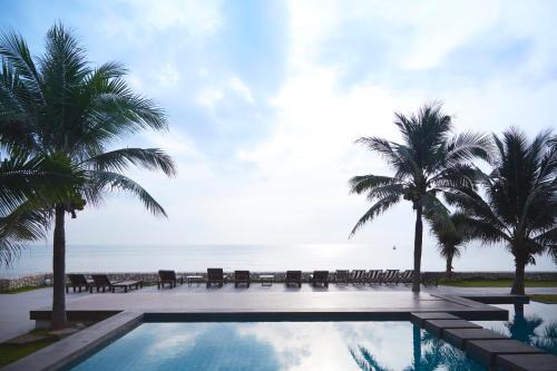 Hua Hin Resort | Experience Siambeach Resort with Private Beach & Ocean Views