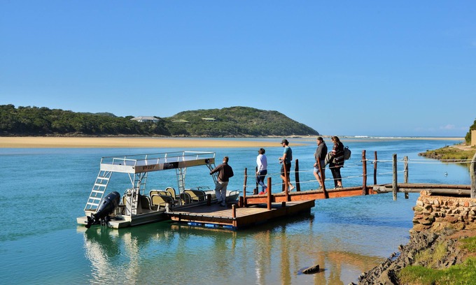 Kenton on Sea Cabin | Exceptional Ocean View at Sibuya Game Reserve - 4 Stars