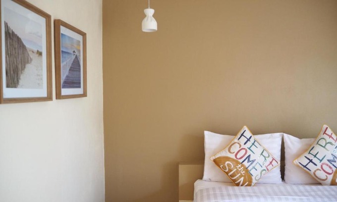 Sichon Hotel | Family-Friendly Stay at Sichon Modern House Hotel