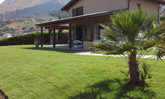 Borgetto Ski Chalet | Discover Sicily: Poolside Retreat with Breathtaking Views