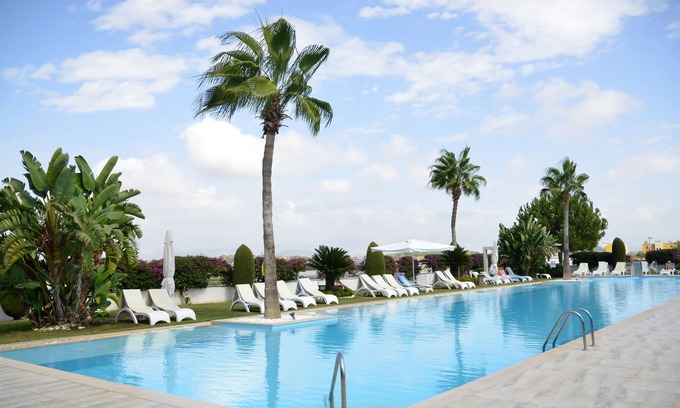 Side Apartment | SIDE - BABYLON APARTMENTS W/PRIVATE POOL
