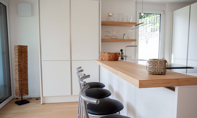 Ueberlingen Apartment | Modern Design Retreat with Pool & Child-Friendly Amenities