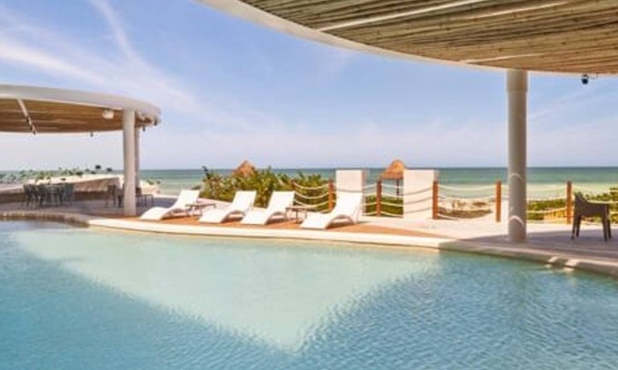 Miramar Apartment | Oceanfront 4 BR Villa with Spa & Scenic Views