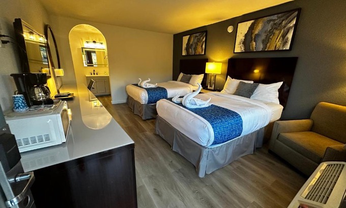 San Andreas Hotel | Pet-Friendly Sierra Inn: Perfect for Families & Accessibility