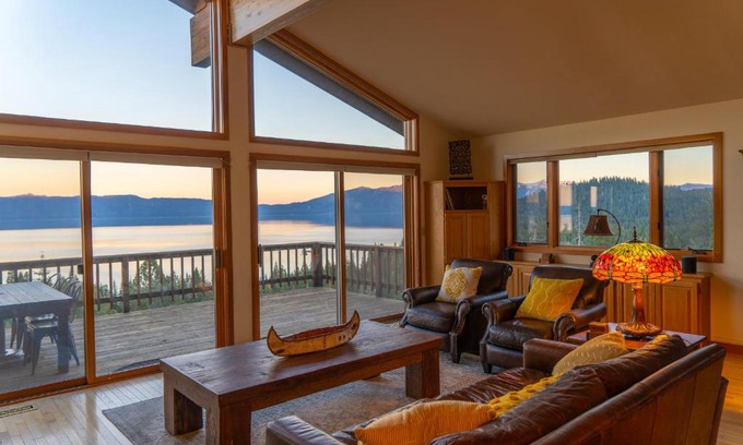 Tahoma House | Tranquil Sierra at Rubicon with Lake Views & Private Beach