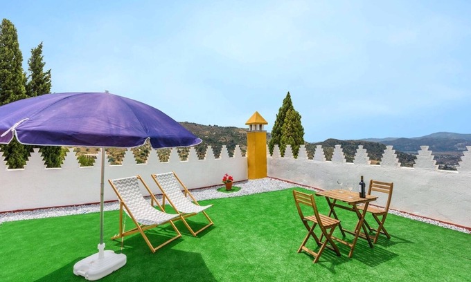 Alcaucin Villa | Relaxing Retreat at Sierra Tejeda with Spa & Kitchen