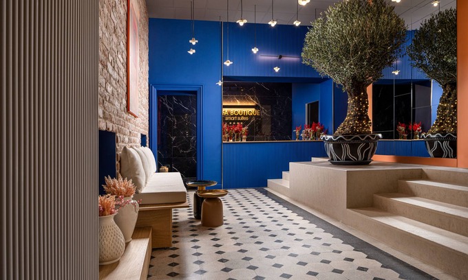 Old Town Hotel | Top-Rated Siesta Boutique Smart Suites with Family Amenities
