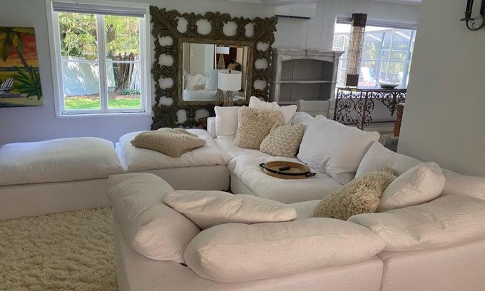 South Sarasota Villa | Waterfront Estate in Siesta Key with Pool & Privacy Awaits