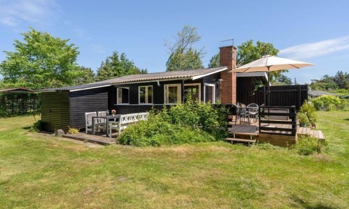 Logstor House | Oceanfront Bliss at Sigbrit - Steps from the Inlet