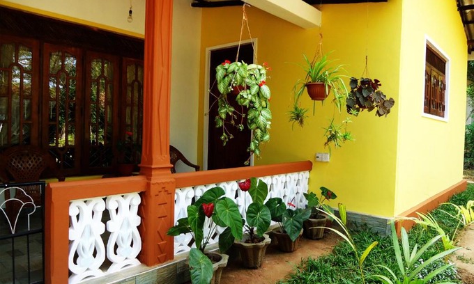 Sigiriya House | Guest Rated 9.8: Sigiri Sithru Home Stay with Breakfast